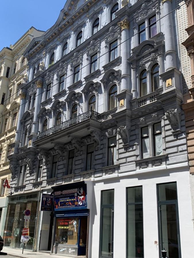 Grosszuegiges Apartment Mit Lounge Naehe Naschmarkt Wien Ngoại thất bức ảnh